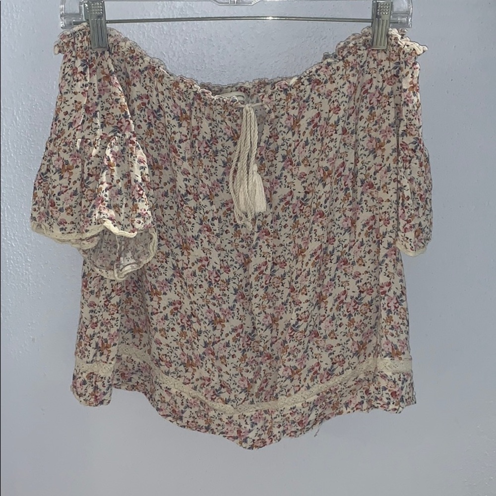American Eagle Off The Shoulder Flowered Top